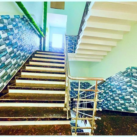 Simla Hotel K R I S H N A B - B Near Mall Road And Temple Exterior foto
